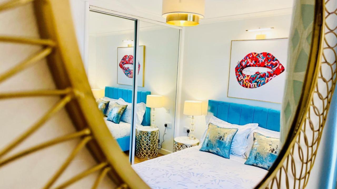 Sunshine Place St. Albans Apartment *